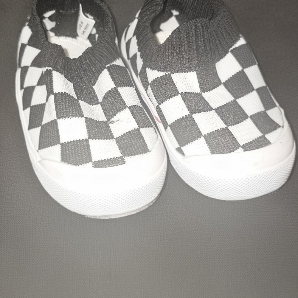 BMCityBM Kids size 3 Black & White Checkerboard Slip-On Sneakers